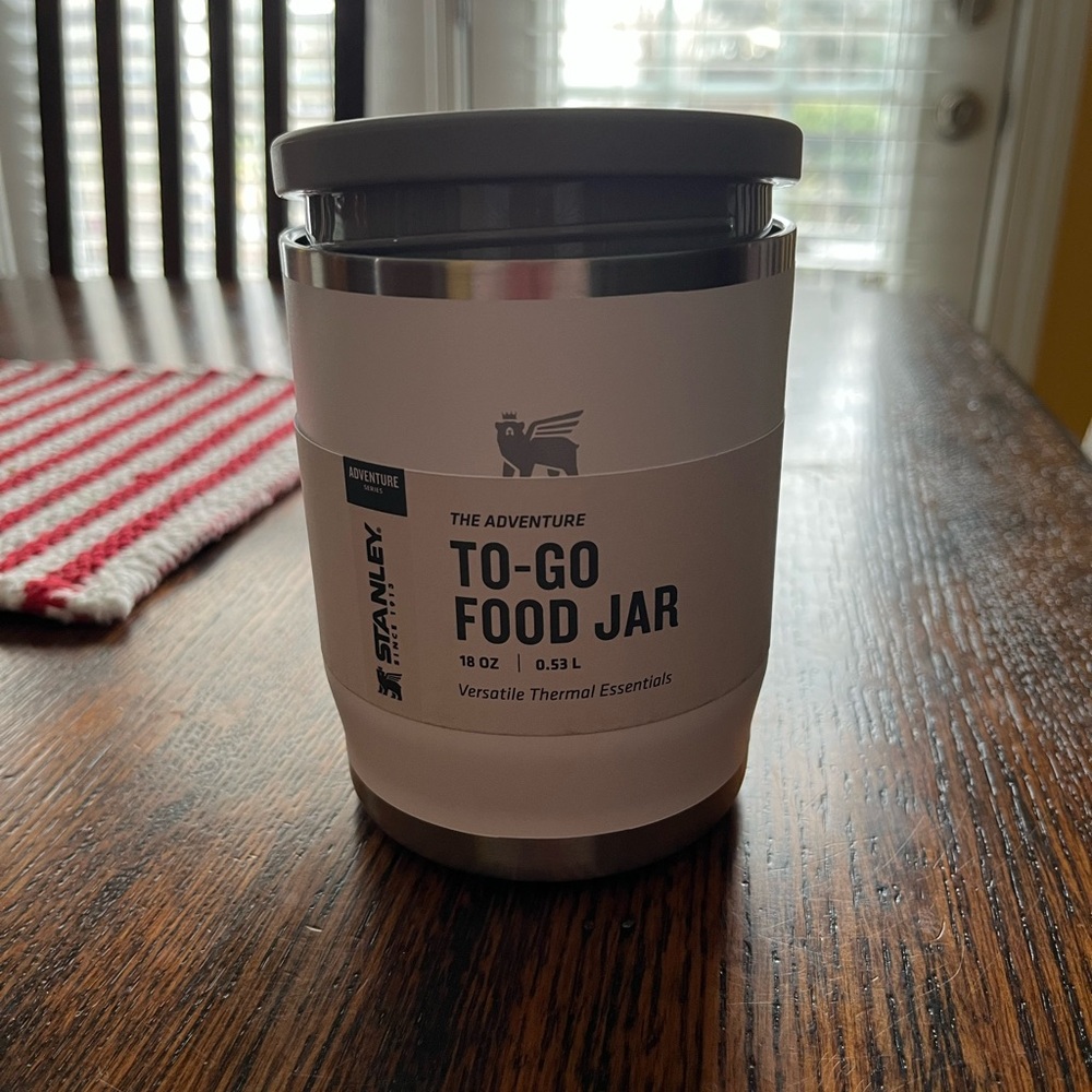 Stanley Adventure To-Go Food Jar - Cream and Silver